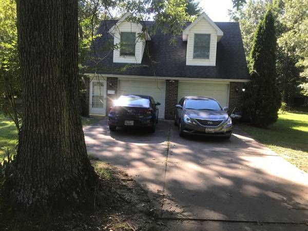 $900 / 1br - 600ft2 - Apartment for rent in Bryantown (Bryantown)63882462472451124