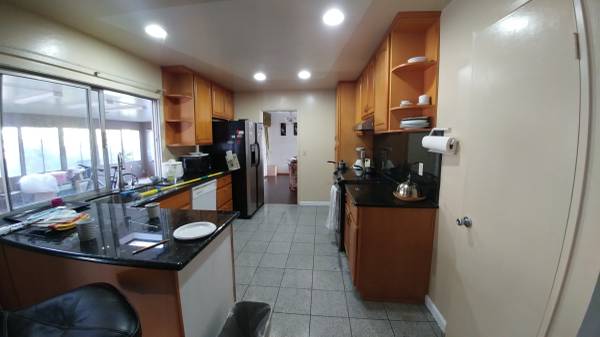 $1,350 / 5br - 100ft2 - Sunnyvale - Single Bedroom for Rent (sunnyvale)63813640069889122