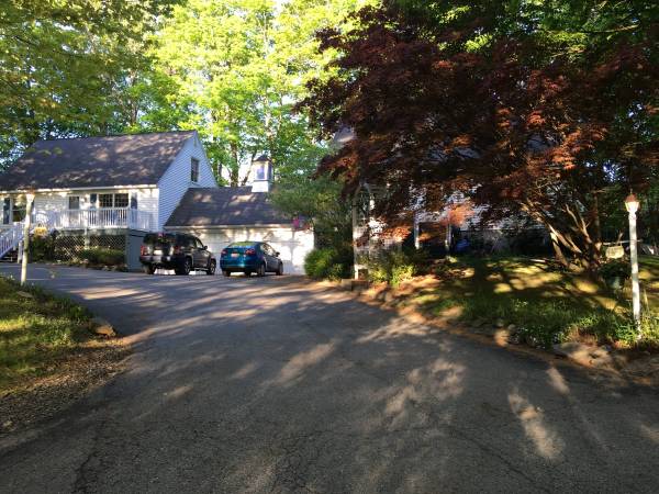 $2,800 / 3br - Lee NH : Welcome Home 3 Bed Home in Oyster River School Dist. $2800 (LEE DURHAM NOTTINGHAM)63656227795457121