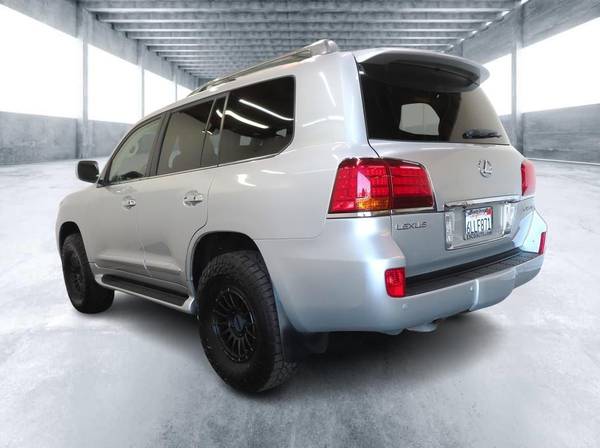 2010 Lexus LX 570**MAV CONVERSIONS 4WD - GOOD/BAD/NO CREDIT OK! - $33,999 (+ Escondido Auto Super Center)63470063289857123