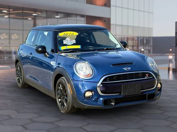 2016 MINI Hardtop 2 Door  Cooper S Hatchback 2D Hatchback 1