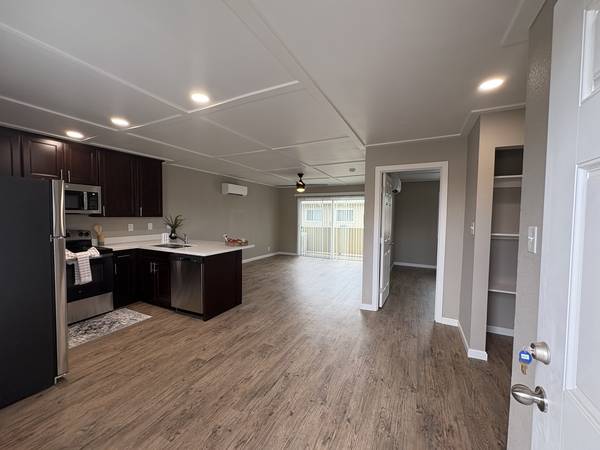 $1,645 / 1br - 669ft2 - Washer/Dryer in Unit, 4 Pools, Spacious Floor Plan! (Turlock)63970304490882121