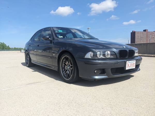 BMW E39 M5 - $24,999 (Winchester)63615747667201124