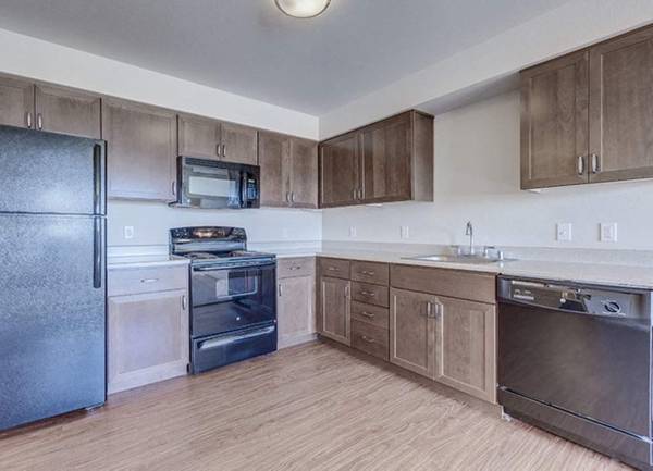 $1,701 / 1br - Built-In Microwave, Extra Storage Space Available, Game Room (2203 172nd Street NE, Marysville, WA)63814684057857124