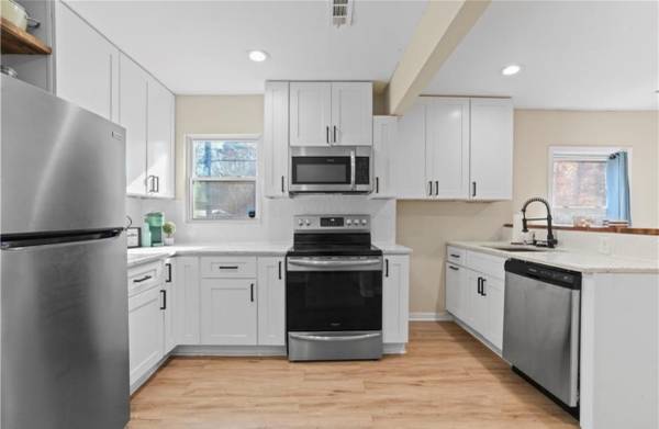 $259,500 / 3br - 1010ft2 - 1443 Richland RD SW (Atlanta)63738261350403124