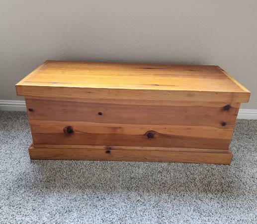 Pine Storage Chest/Bench/Table 1