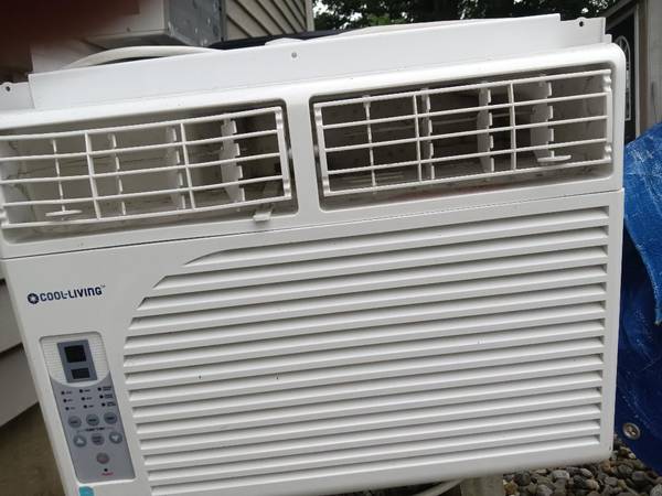 AIR CONDITIONER 8000 BTU 1
