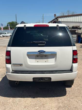 2008 Ford Explorer - $3,00063622178033793124