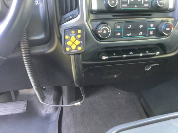 Pickup Chevy Silverado Z71 de cama corta 14 - $13,500 (Concord)63615472995459121
