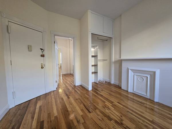 $4,000 / 2br - Brooklyn Heights HICKS ST 1.5BR APT para alquilar LAVANDERÍA Dumbo Cobble Hill (Brooklyn Heights)63684780809345124