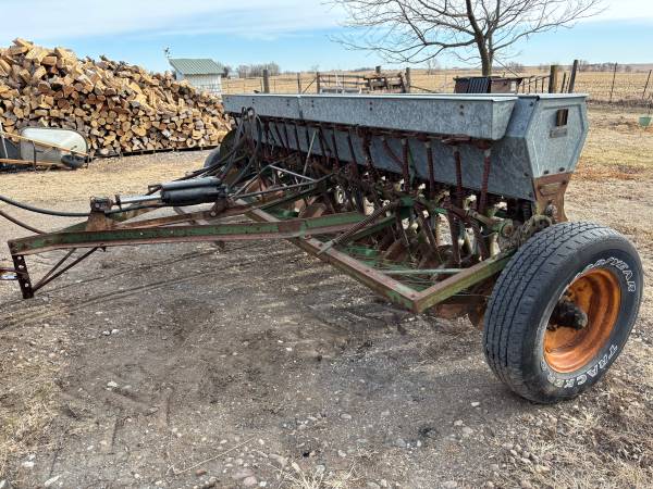 John Deere model B grain drill 1