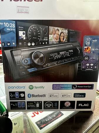 Pioneer single din stereo with Bluetooth & smart sync 1