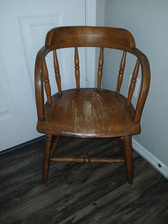 Antique Solid Wood Captain Chair 1