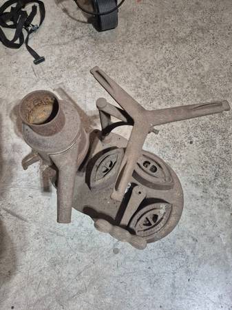 Portable cream separator/Irons Lantern 1