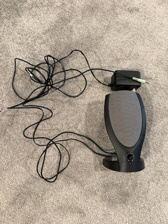Computer speaker 1