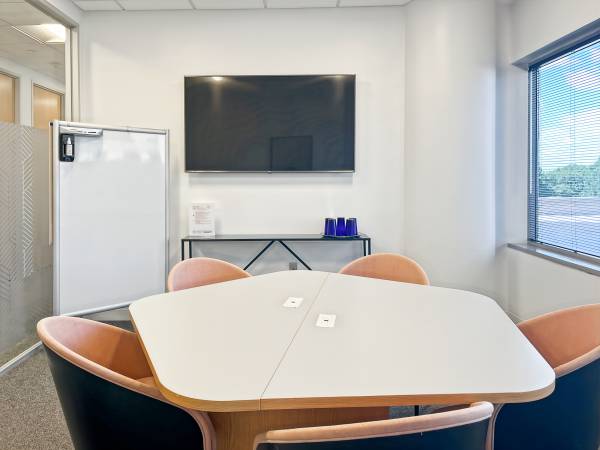 $807 / 177ft2 - Discount Office Space at Trade and Tryon – No Long-Term Commitment Req (Charlotte)63925334540931123
