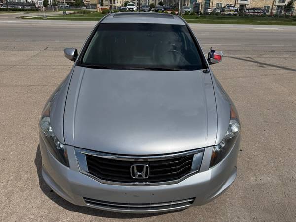 HONDA ACCORD EX-L - $6,000 (AA CAR POINT / AUSTIN)63621922756481122