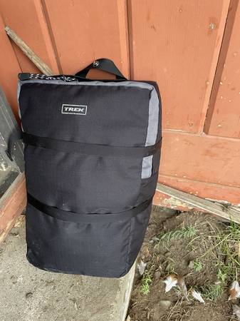 Trek bike pannier bag 1