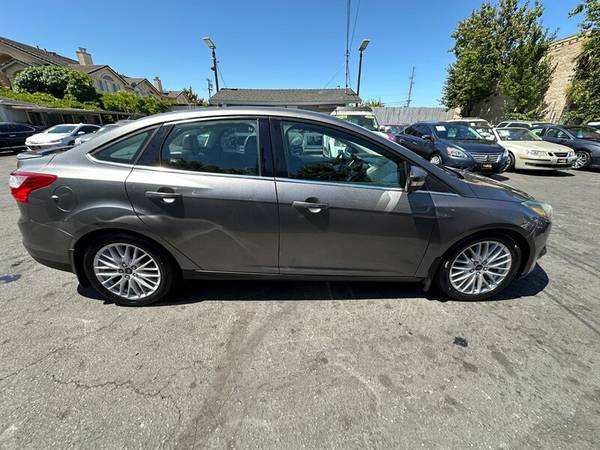 2014 Ford Focus Titanium - $8,99563469616161411123