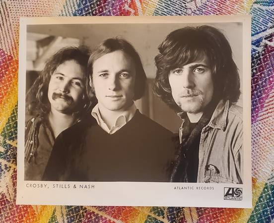 $8 ~ CROSBY STILLS NASH ~ ATLANTIC RECORDS 8 x 10 PHOTO 1