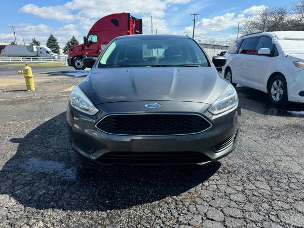 2015 FORD FOCUS S 93K MILES EXCELLENT CONDITION SEDAN - $5,500 (ROMEOVILLE / BOLINGBROOK IL)636188914243851216