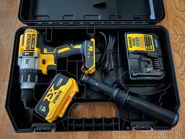 Dewalt Hammer Drill  20V Brushless  DCD996B  - USA 1