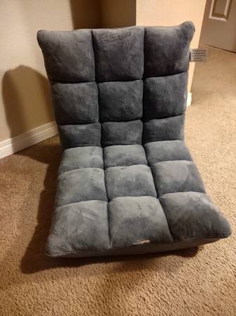 Gorelex folding chair 1