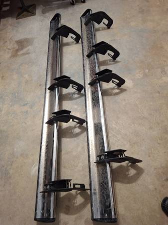Genuine GM OEM Running Boards Extended Cab 6-Inch Oval Assist Steps - $17563442981160835124