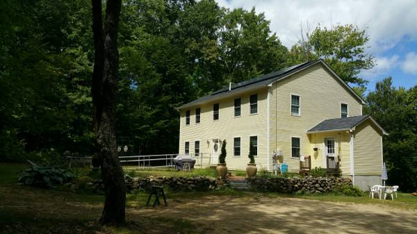 $800 / 1br - 2600ft2 - Quiet peaceful home (Epsom)63656294860289120