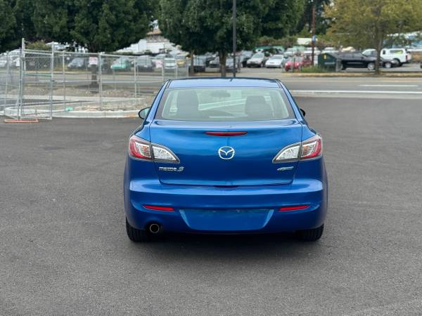 2012 Mazda Mazda3 Touring/GS - $4,900 (Lakewood)63622961908611124