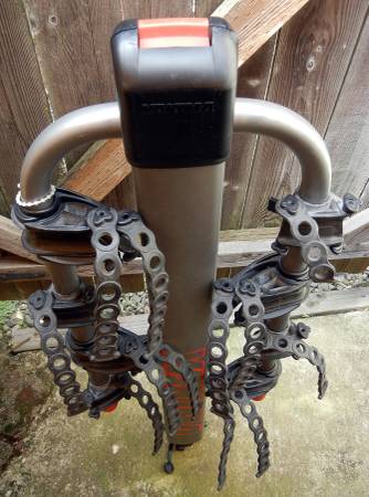 YAKIMA DOUBLEDOWN ACE 4 BIKE - $90 (ALOHA)63471264756097121