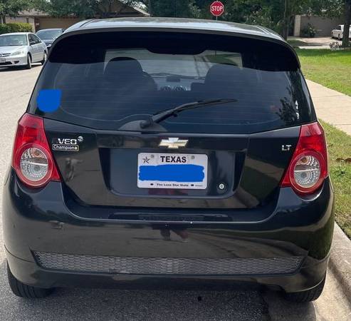 2009 Chevrolet Aveo5 LT hatchback 4D - $3,600 (Pflugerville)63621941663491122
