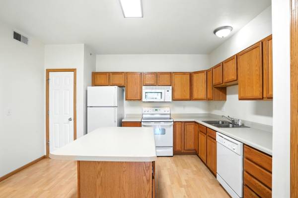 Available 7/1 or Sooner! 1BR Condo with Garage Parking Included! 1