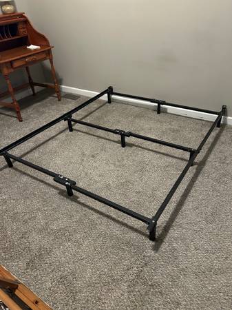 Queen metal bed frame 1