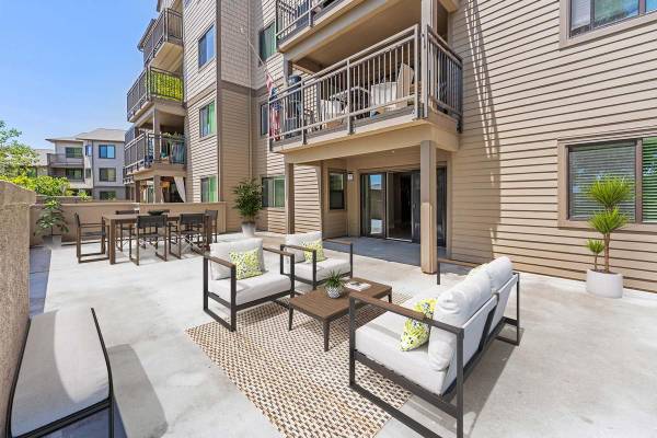 $4,985 / 2br - 1077ft2 - Mantenimiento en el lugar, piscina reluciente, triturador de basura, lavavajillas (larkspur)63880246727041124