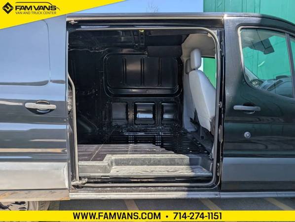 2016 Ford Transit 150 Van - Photo 9