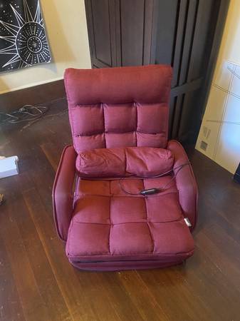 Folding Lazy Floor Chair Sofa with Armrests and Pillow 1