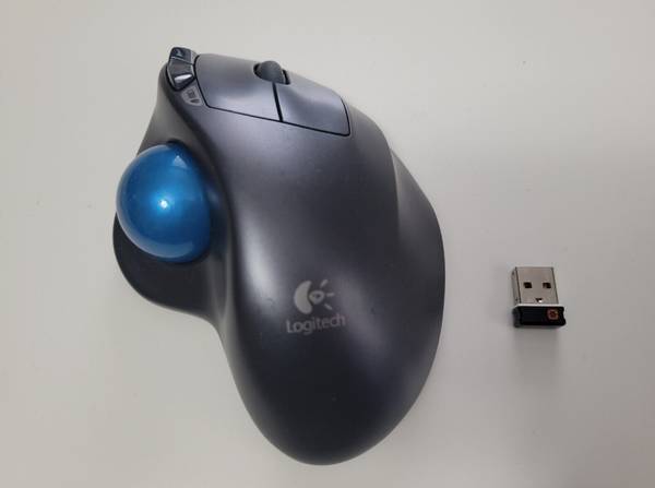 Logitech M570 Wireless Trackball Mouse 1