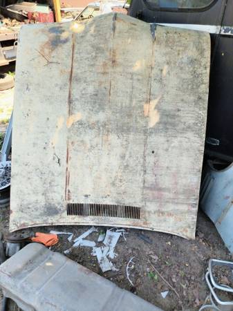 1968 Oldsmobile Cutlass Hood 1