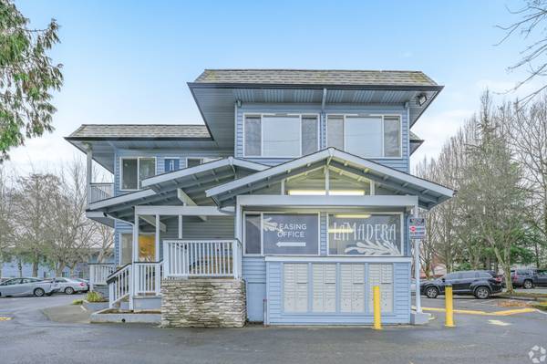 $1,299 / 432ft2 - Exclusive Move-In Special on Upgraded Apartments - Offer Ends Soon! (28620 Pacific Hwy S, Federal Way, WA)64031308576003121