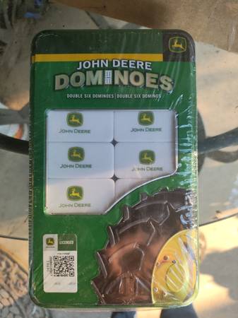 John Deere Domino's 1