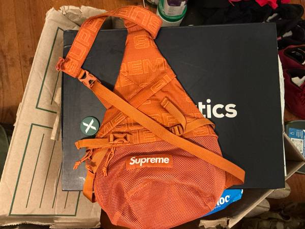 🔥 Supreme Sling Bag (FW21) – Orange – $140 OBO - electronics - by