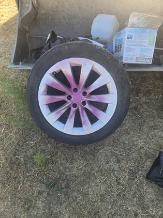 Tesla X Spare Wheel 1
