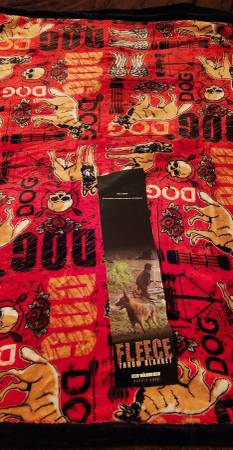 AMC Walking Dead Supply Drop - Fleece Blanket Featuring Daryl Dixon & 1