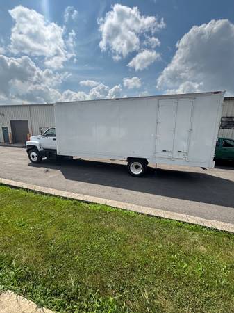 1995 GMC TOP KICK - Photo 10