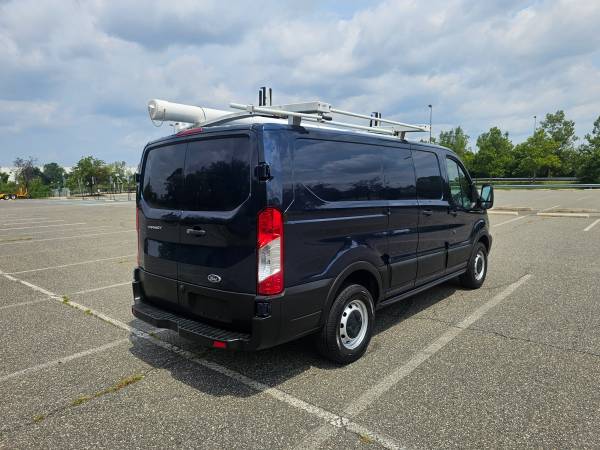 2019 Ford Transit 250 - Photo 6