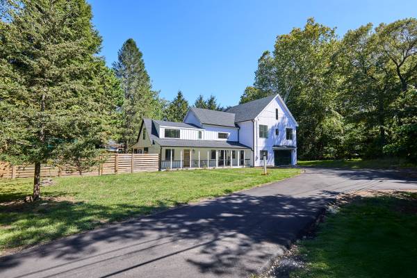$1,539,000 / 5br - 4073ft2 - PRIVATE, NEW 5 BEDROOM HOME- FAIRFIELD (FAIRFIELD)64010331390721120