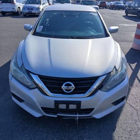2016 Nissan Altima S 2.5L PLATA 217K millas $2399 - $2,399 (Upper Marlboro)63616621868673121