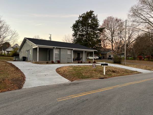$995 / 2br - 850ft2 - Athens TN 2 BR Duplex (Athens)63815667798145120
