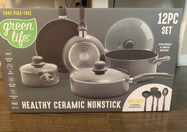 New in box - Green Life cookware set 1